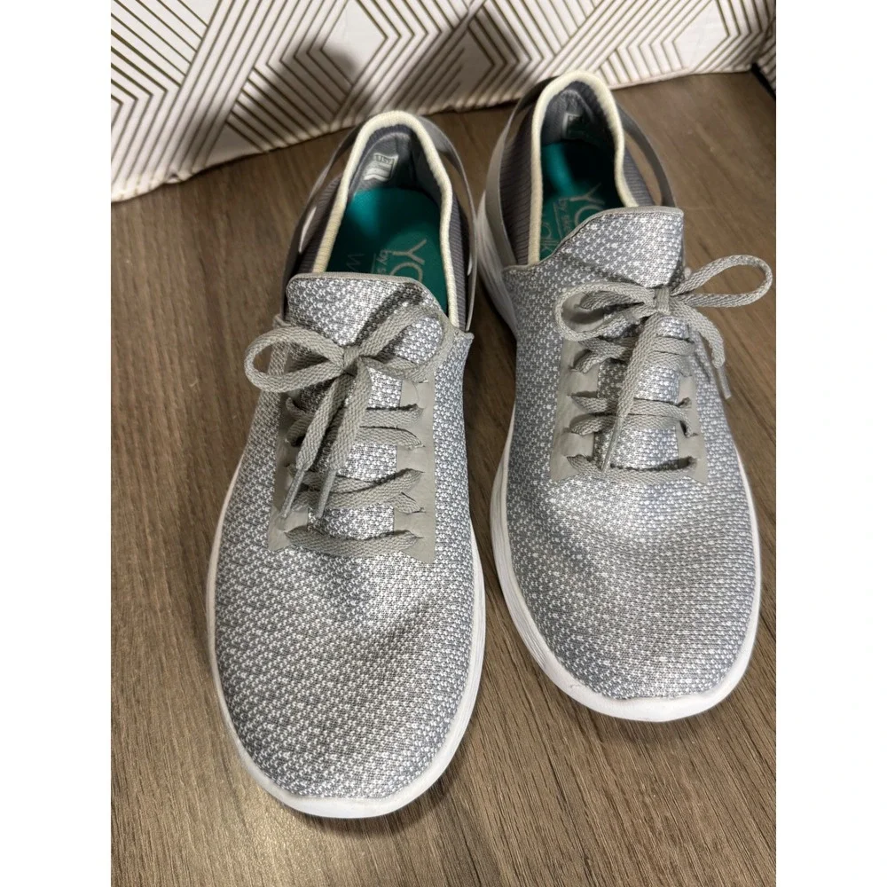 Skechers YOU Walk Womens Grey‎ Mesh Athletic Walking Shoes SN 14960 Size 8